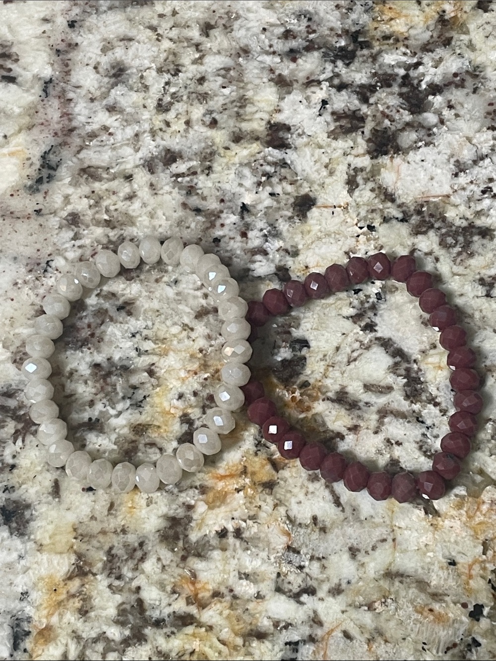 Faceted Stretch Beaded Bracelet Set - Cream & Deep Berry